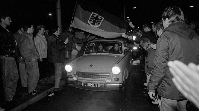  Berlin Duvarı’nı yıkan gazeteci  hayatını kaybetti