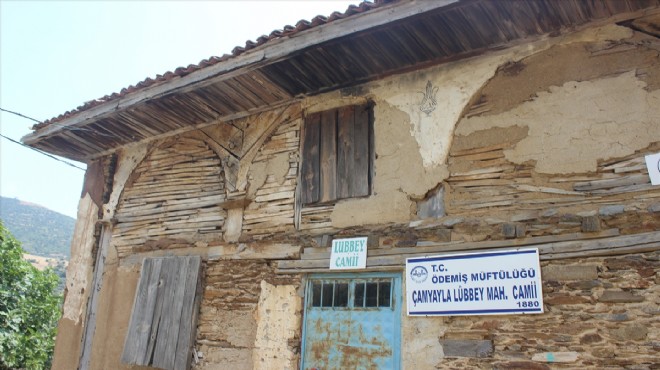 6 nüfuslu köyde cami için restorasyon talebi!