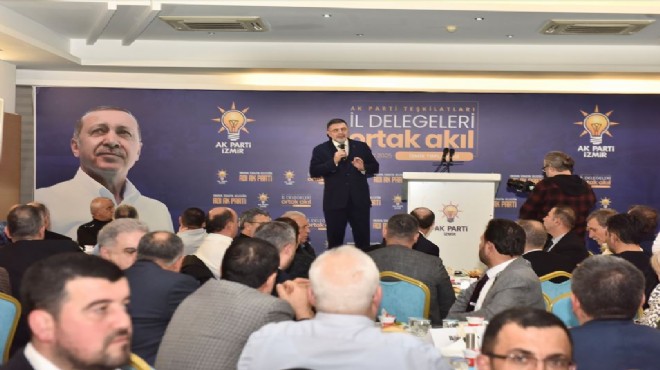 AK Parti İzmir de delege buluşması… CHP’ye sert eleştiriler!