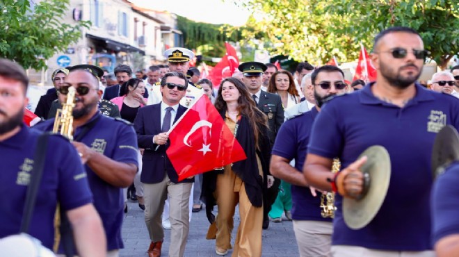 Alaçatı’nın kurtuluşu coşkuyla kutlandı!