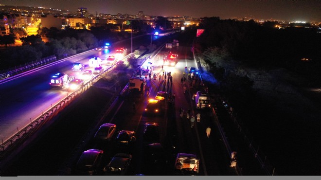 Aydın-İzmir Otoyolu'nu trafiğe kapatan kaza: Faciadan dönüldü!