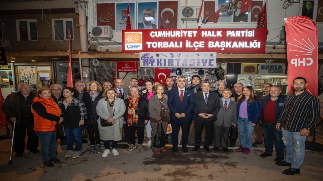 Başkan Batur CHP ilçe  örgütleriyle kucaklaştı