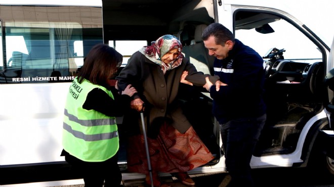 Bayraklı Belediyesi ‘yaşlı destek hattı’ kurdu