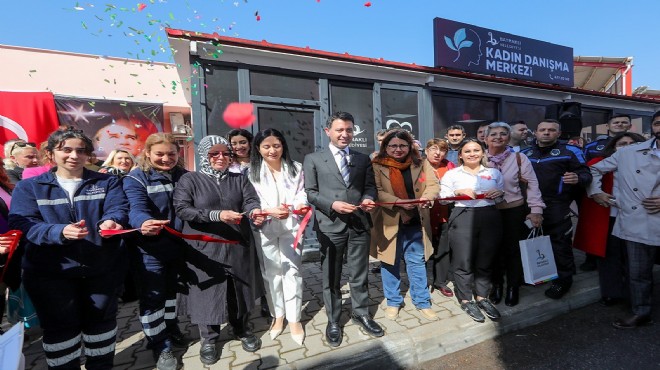 Bayraklı'da kadın danışma merkezi açıldı