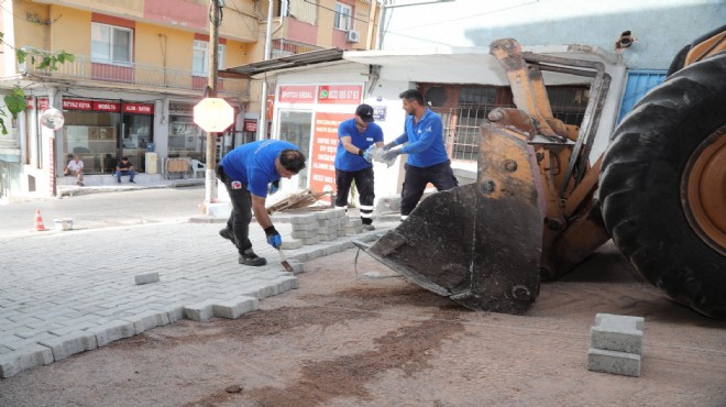 Bayraklı'da yol yenileme seferberliği!