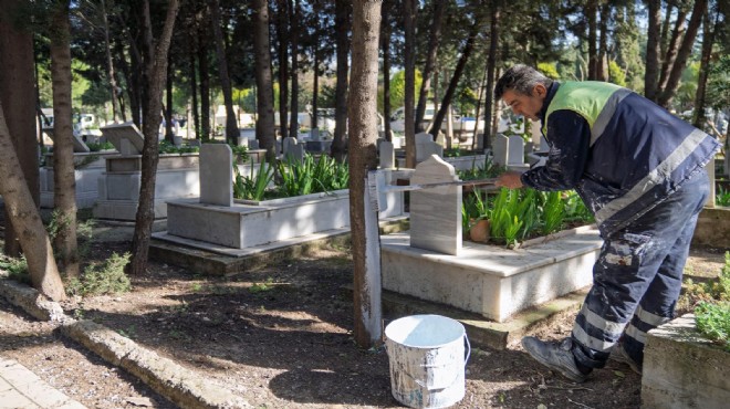 Bayram öncesi mezarlıklara özel bakım