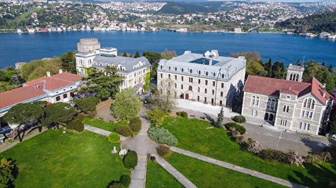 Boğaziçi Üniversitesi nden yeni yasak kararı