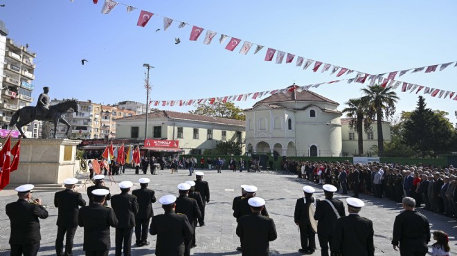 Bornova'da Cumhuriyet coşkusu