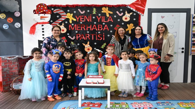 Bornova'da miniklere yeni yıl coşkusu