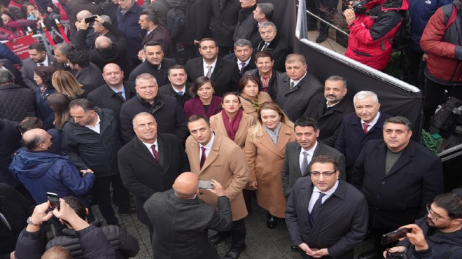 CHP İzmir'den İstanbul çıkarması: Akpolat'ın yanındayız!