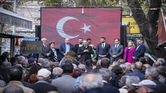 CHP'den Foça'da seçim ofisi: Bambaşka bir hikaye yazmanın zamanı!