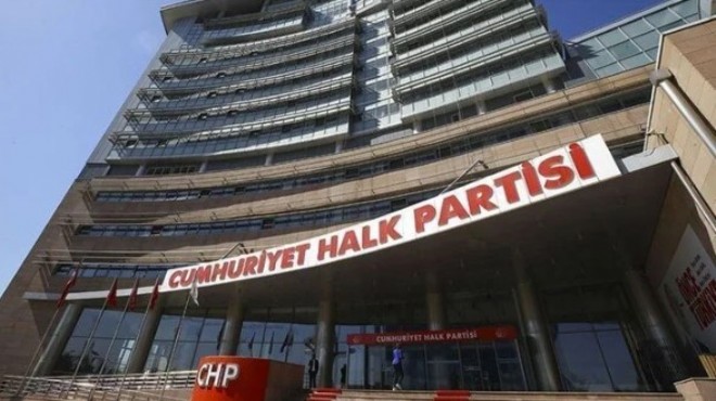 CHP'de kurultay toplanıyor: Masada iki kritik gündem