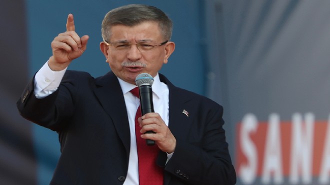 Davutoğlu'ndan Yıldırım'a salvo: Sen önce o milyon dolarları ülkeye getir!