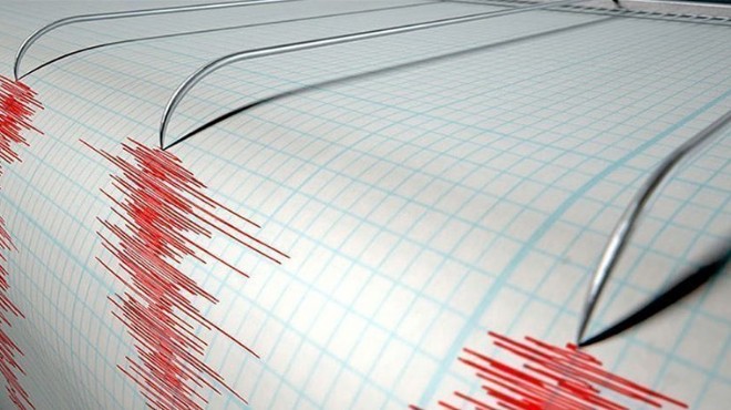 Deprem sonrası Vali’den açıklama: Yaralılar var