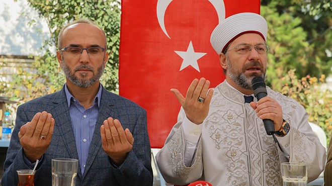 Diyanet İşleri Başkanı Erbaş İzmir'de