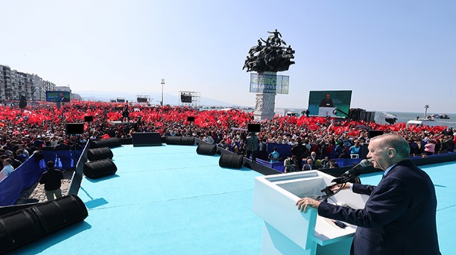 Erdoğan dan İzmir de  Atatürk maskesi  çıkışı, CHP ye ve Özel e sert sözler!