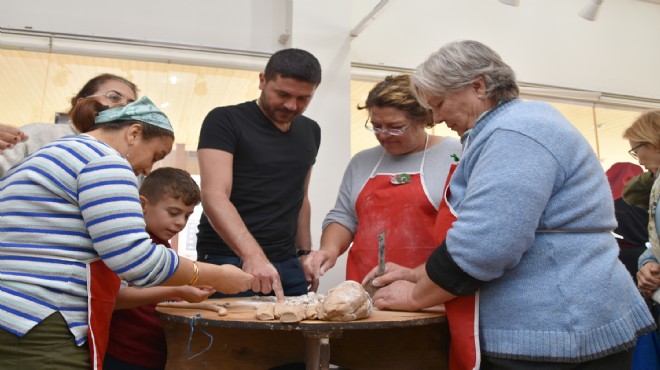 Foça da  Toprak Ana  festivali