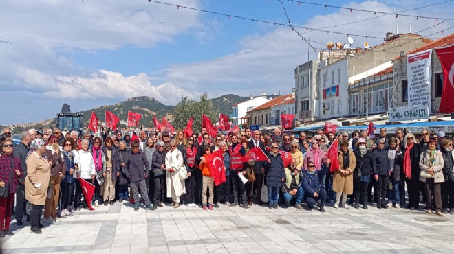 Foça'da 'İmamoğlu' protestosu