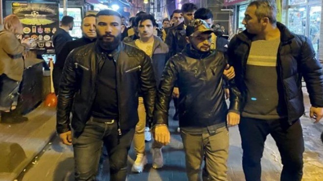 İstiklal Caddesi nde 120 düzensiz göçmen yakalandı