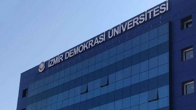 İzmir Demokrasi Üniversitesi'nde mevzuata aykırı kayıt ücreti tahsilatı!