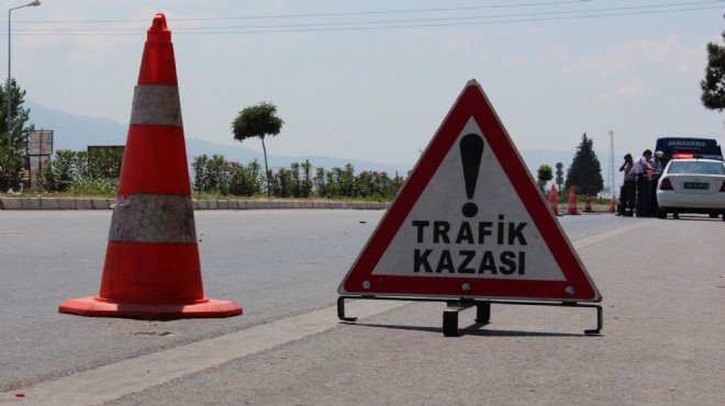 İzmir'de feci kaza: Motosikletli kurtarılamadı!