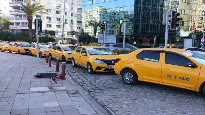 İzmir de taksicilerden  Korsana hayır  konvoyu!