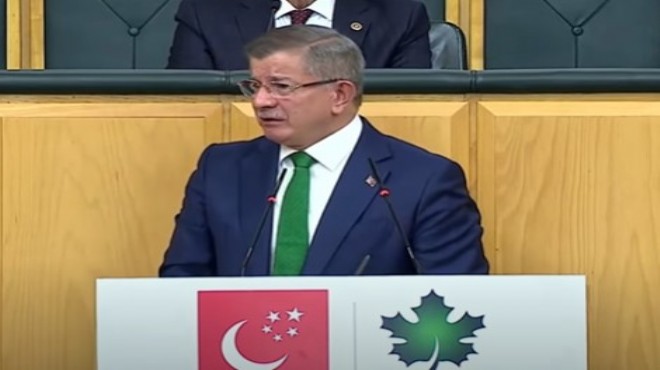 İzmir'deki faciaya isyan eden Gelecek Partisi Lideri Davutoğlu kürsüde ağladı!