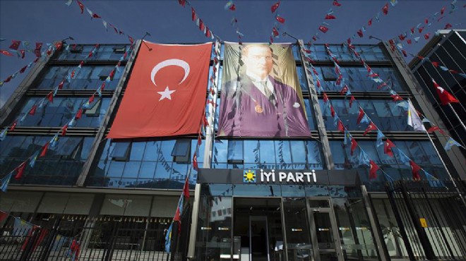 İzmir'den aday olmuştu: İYİ Parti'de bir istifa daha!