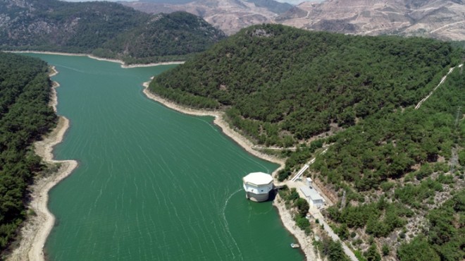 İzmir in barajlarına yağış dopingi!