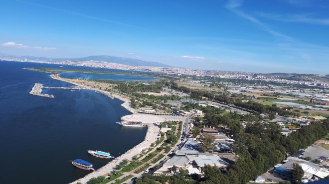 İzmir in  tıkanan projeleri ni Meclis e taşıdı: Başbakan ve 3 bakana 14 soru!