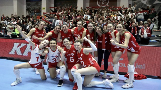 İzmir in voleyboldaki 13 yıllık hasreti bitti