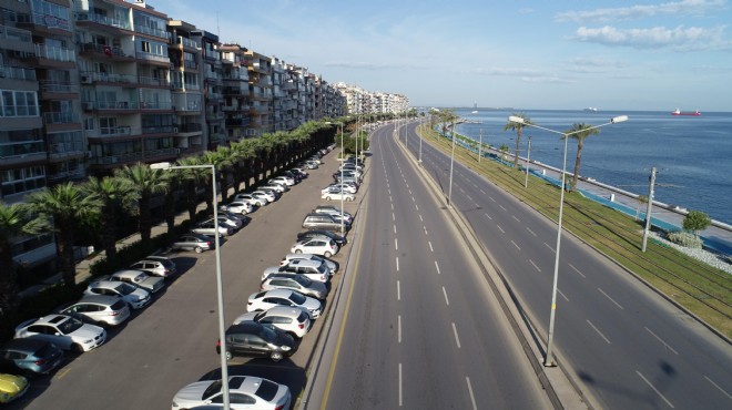 İzmir, kısıtlamanın 2'nci gününe de sessiz uyandı