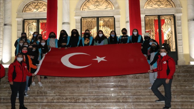 İzmirli öğrenciler Osmanlı başkentlerini gezecek