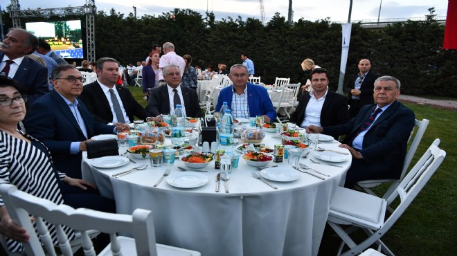 Kocaoğlu'ndan 'iftar' mesajları: Bunun Ramazan arifesinde yapılması manidar!