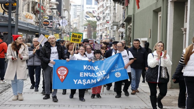 Konak'ta farkındalık yürüyüşü