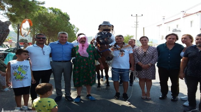 Köyü oyuklar bastı eğlence başladı!