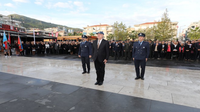 Narlıdere'de Ata'ya saygı günü