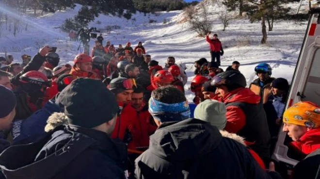 Palandöken de milli sporcuların üzerine çığ düştü!