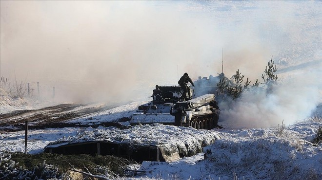 Rusya: Askeri birlikler üslerine dönüyor