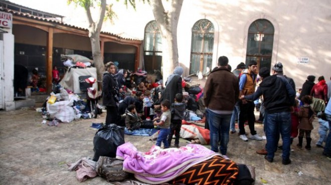 Suriyeliler İzmir’i terk ediyor: Dikkat çeken düşüş!