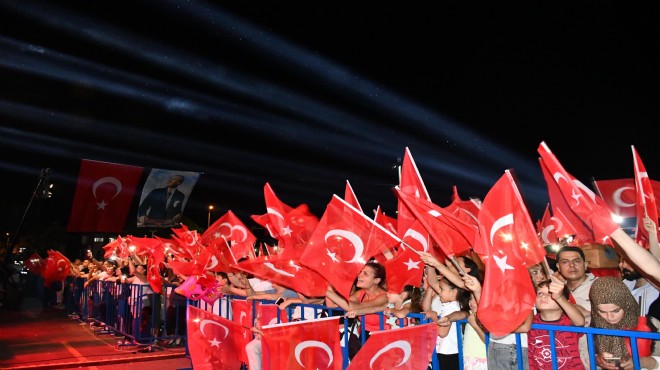 Torbalı'da kurtuluş coşkusuna muhteşem final