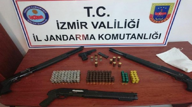 Zehir tacirlerinin evinden cephane çıktı!