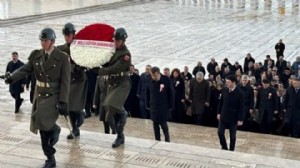 81 ilden gelen öğretmenlerle Anıtkabir ziyareti