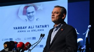 CHP Genel Başkanı Özel, Yarbay Ali Tatar'ı andı