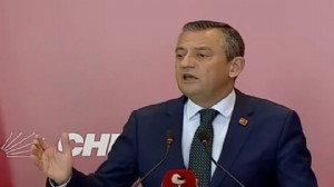 CHP'li belediyelere incelemeye Özel'den tepki!