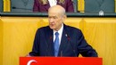 Devlet Bahçeli kürsüde gözyaşlarını tutamadı!