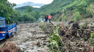 İki ilde sel felaketi: Can kaybı artıyor
