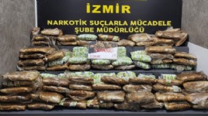 İzmir'de uyuşturucu operasyonu: 5 tutuklama