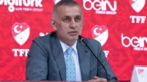 TFF'den derbi için yabancı hakem açıklaması