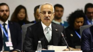 Uraloğlu: 16 yaş altına sosyal medya yasağı yok!